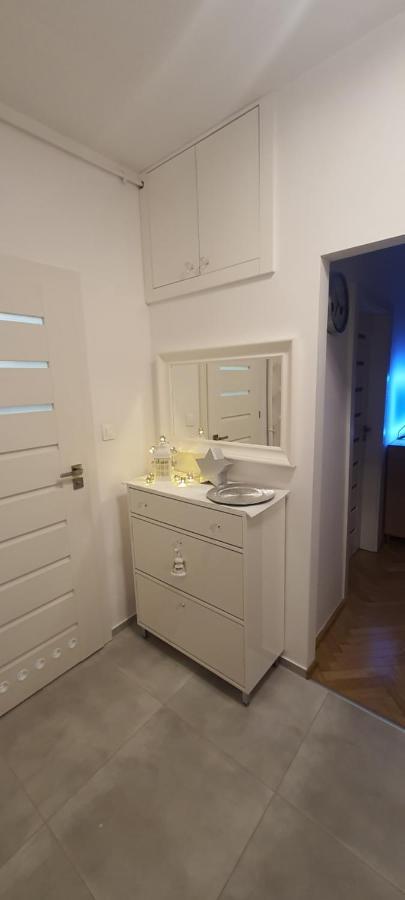 Apartament Trini Kłodzko Exterior foto